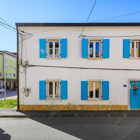 Center House With Apartments Umago Esterno foto